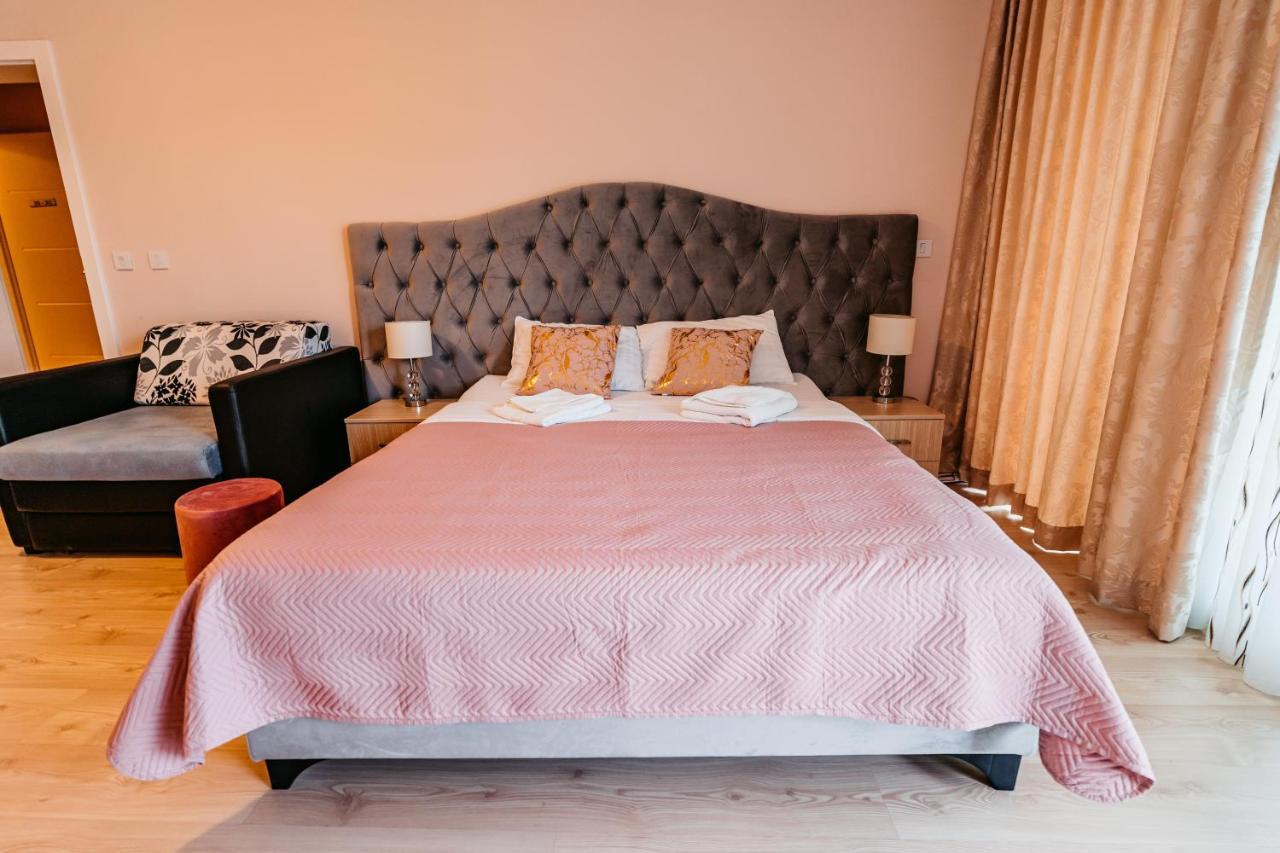 Lotos Depandans Hotel Nis Bagian luar foto